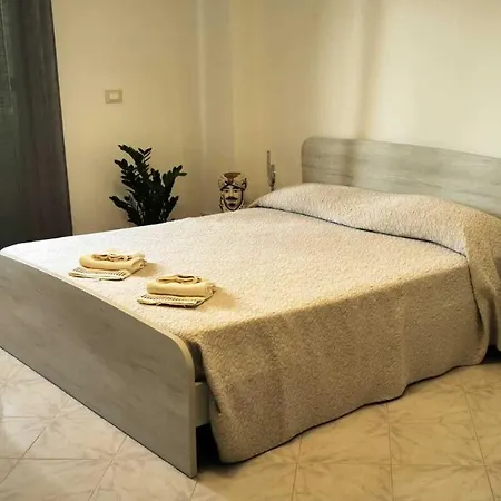 ヴィラ La Trinacria ジャルディーニ・ナクソス