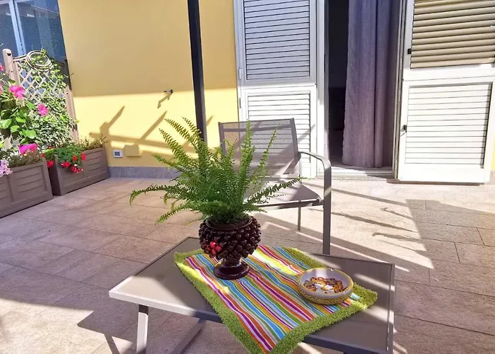 La Trinacria Villa Giardini Naxos