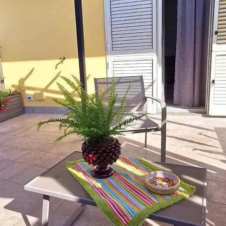 La Trinacria Villa Giardini Naxos